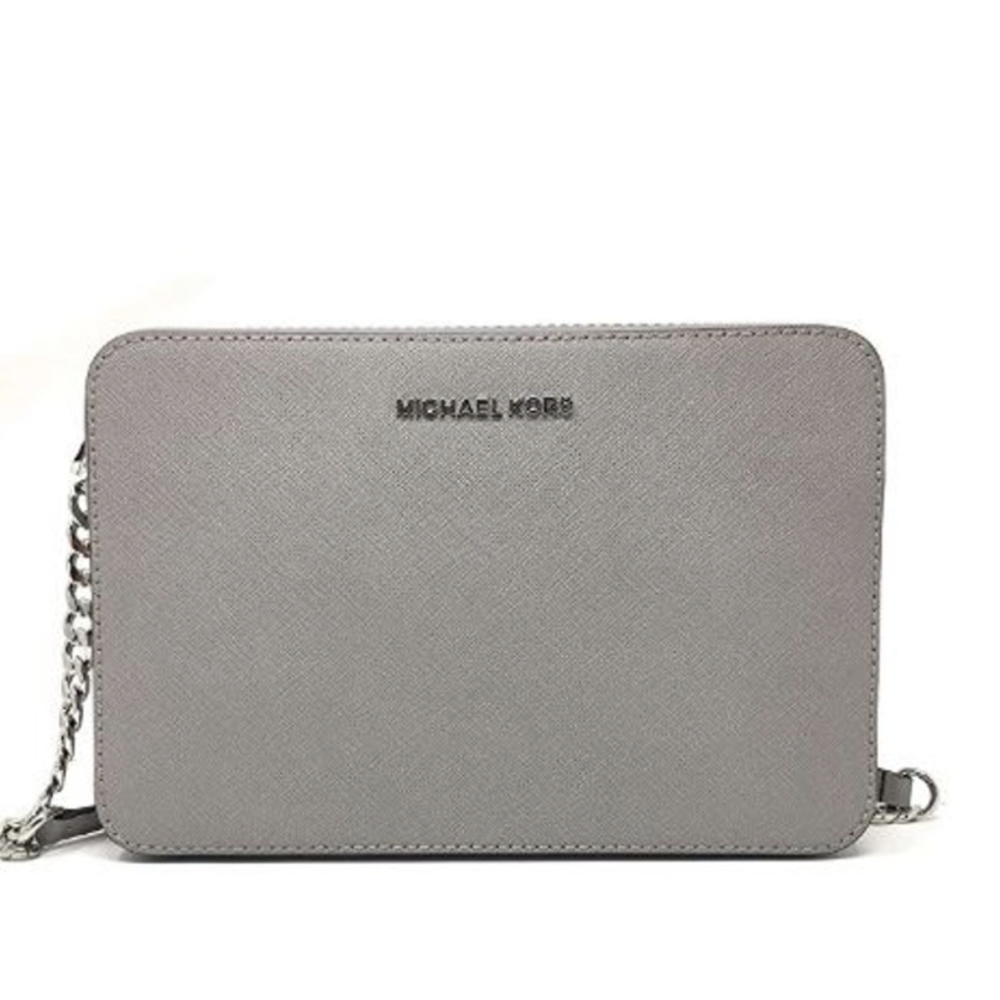 Michael Kors Jet Set Travel large crossbody handbag made in pearl grey saffiano